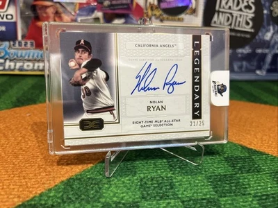 2024 Topps Definitive Nolan Ryan Auto /25 Angels Legendary Autograph - Bild 1 von 2