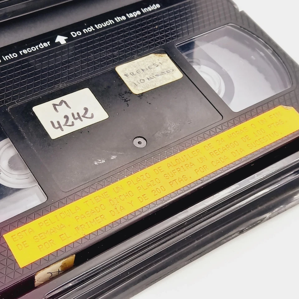 VHS PAL Ed. VIDEOCLLUB caja grande FRENESI HITCHCOCK 1972 versión española - Imagen 4 de 4