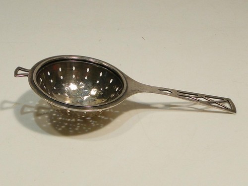 Antique/Vintage Sterling Silver Tea Strainer Unknown Hallmark - Picture 2 of 5