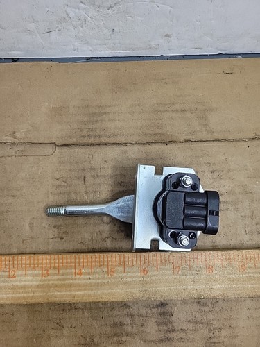 CUB CADET 925-07443 Electronic Throttle Control Z L Pro EFI 760 725-07443 - Picture 1 of 6