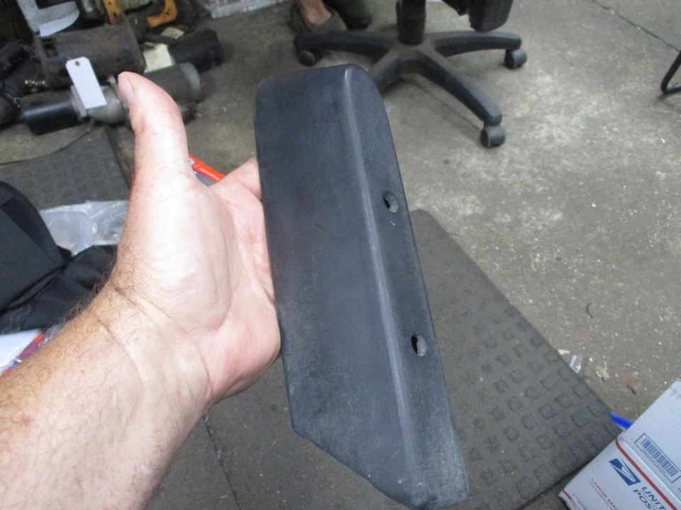 1971 Avanti II Rear Bumper Guard - Image 2 of 4