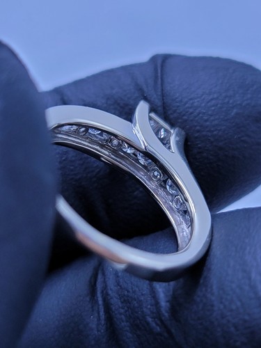 14k white gold diamond engagement ring size 4.5 - Picture 9 of 19