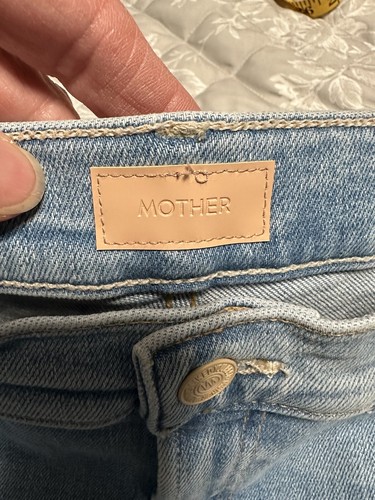 MOTHER NWT The Insider Crop Step Fray Jeans, $238, Size 34 - Picture 8 of 17