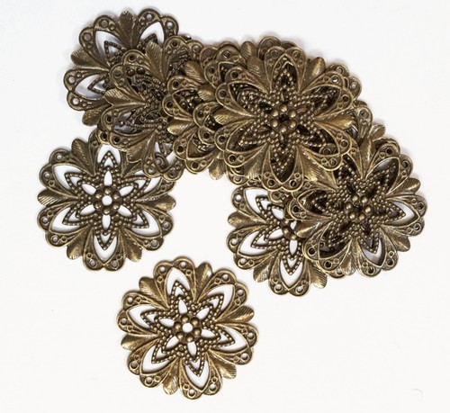 Bulk 200 stamping flower connector,brass filigree focal 20mm available 5colors - Picture 6 of 11
