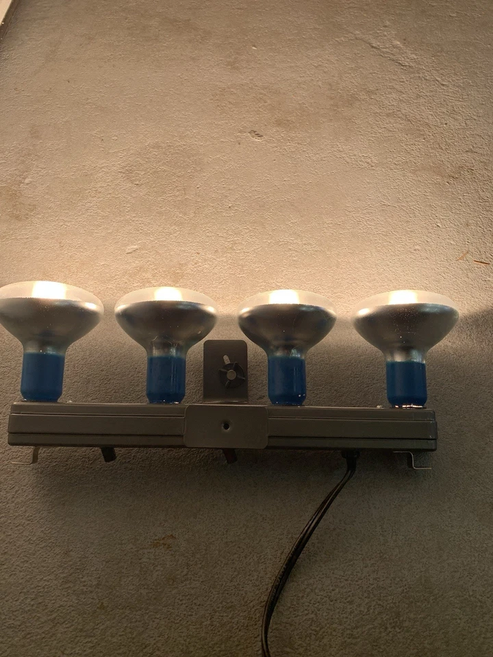 VTG Smith-Victor L43 1500w 2 Switch 4 Light Bar w Case Photography Lighting - Image 3 of 4