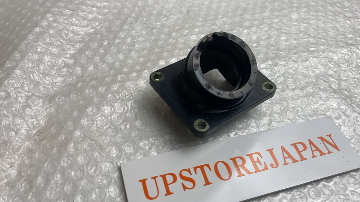 1980 - 1982 YAMAHA YZ250 YZ 250 OEM INTAKE MANIFOLD BOOT JOINT 3R4