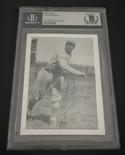 Fred Snodgrass (d.1974) signed photo 3.5
