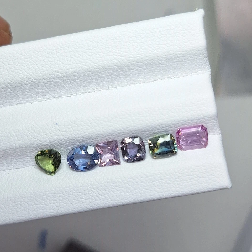 3.66cts Unheated Multi-color Sapphire Lot Mix Shaped!! - Image 4 of 4