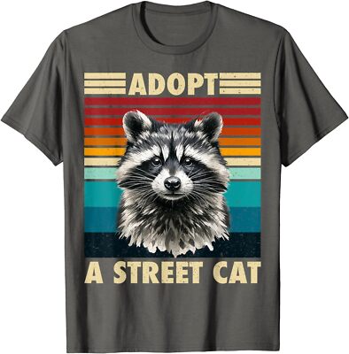 Raccoon Vintage Retro Racoon Gifts Funny Love Animals Unisex T-Shirt