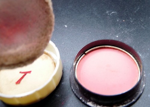 Antique 1920s ROUGE Italian Powder Cosmetics - Picture 3 of 3
