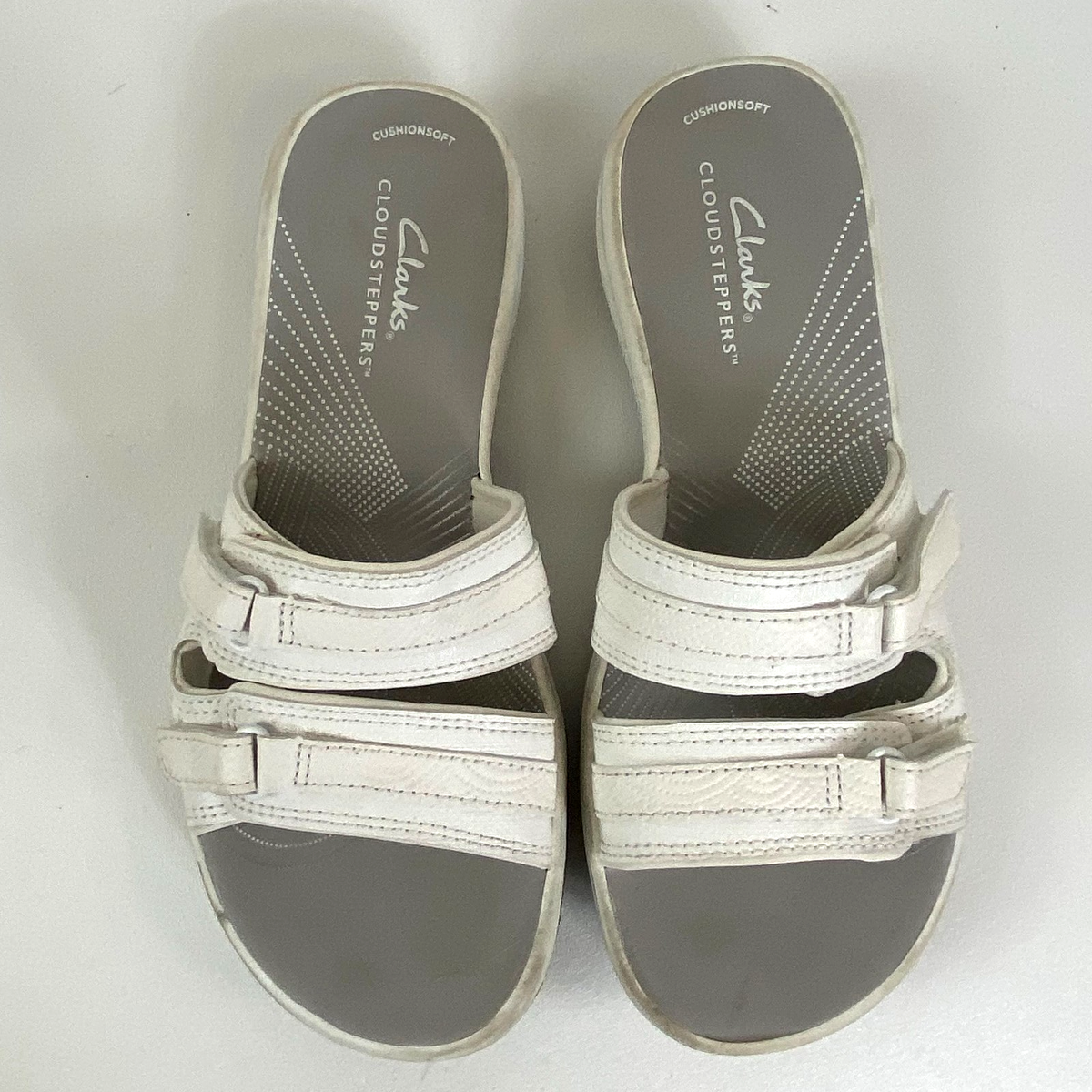 Clarks Cloud Steppers Cushion Soft Slip On Sandals Womens 6M White