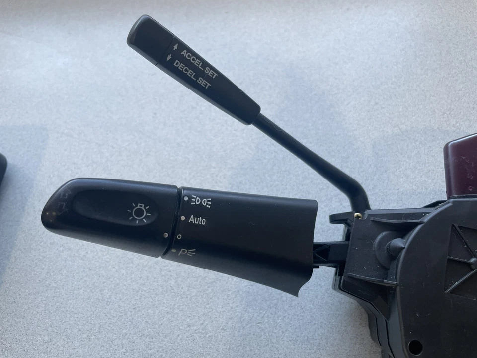 Mercedes-Benz ML320 1998-2003 ~ interruptor de control de dirección ~ A0015407645 ~ pieza OEM Foto 2 de 4