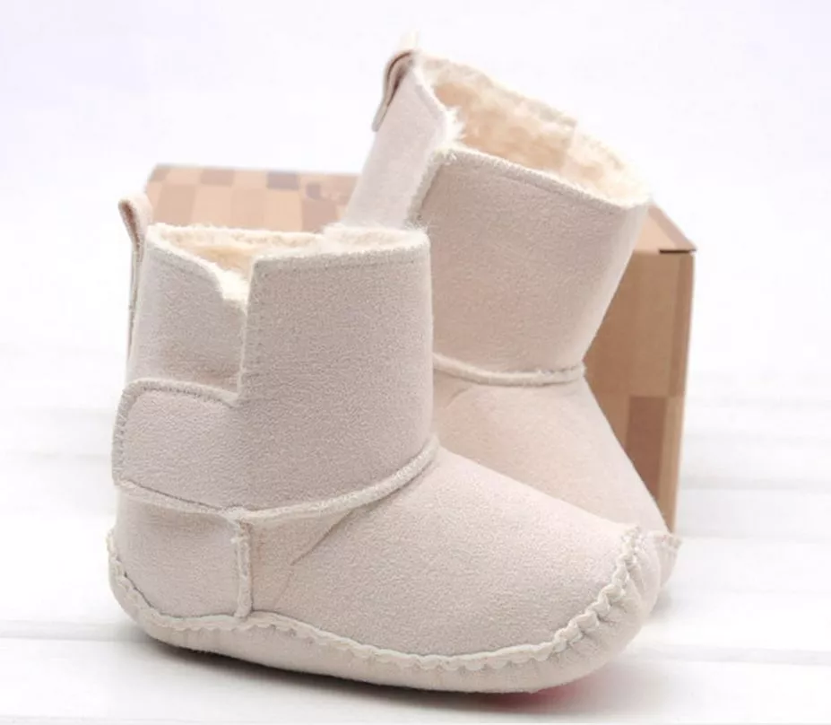 NEW Baby Girl Boy Beige Booties Boots Pre walker Shoes 6 12 months Size 3.4