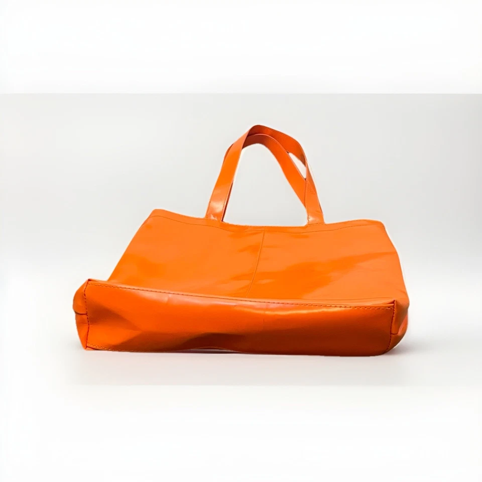 Bolso de Hombro Retro Y2k Aesthetic MATRIX Naranja Vinilo Perforado Logo A Presión Foto 3 de 4
