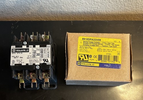 Schneider Electric 8910DPA33V09 ~ Definite Contactor 208-240V 30A 3-Pole.