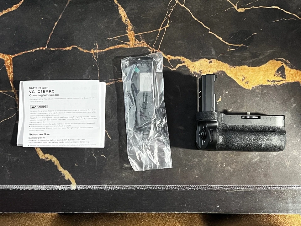 Empuñadura de batería para Sony A9/A7RIII Foto 3 de 4