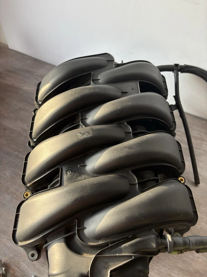 Ford Mustang GT 2006 4,6 L 3 V OEM conjunto de colector de admisión Foto 3 de 4