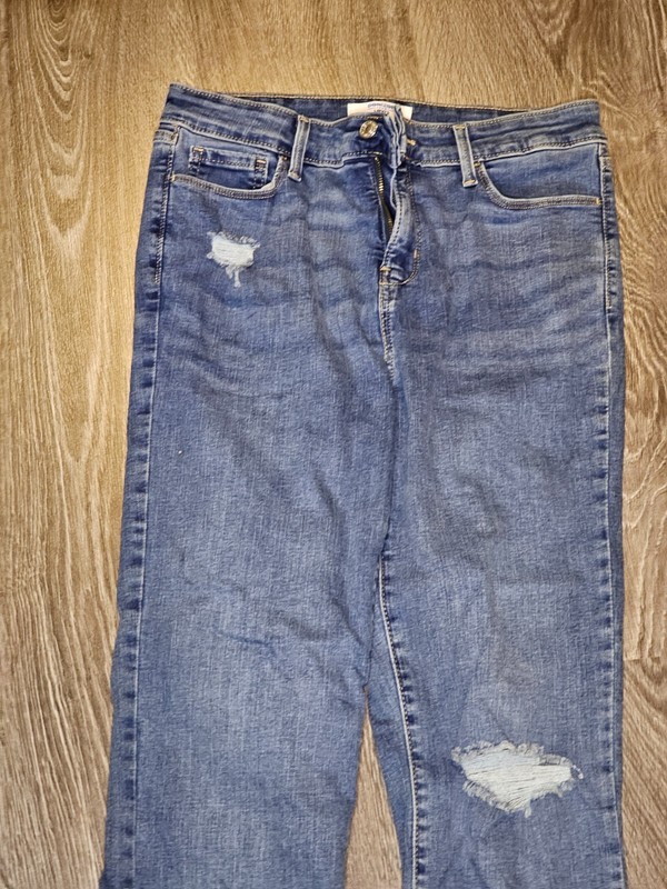 Levi’s  DENIZEN women’s jeans, High-Rise Ankle Straight, size 6 / W28    6Jan7_8