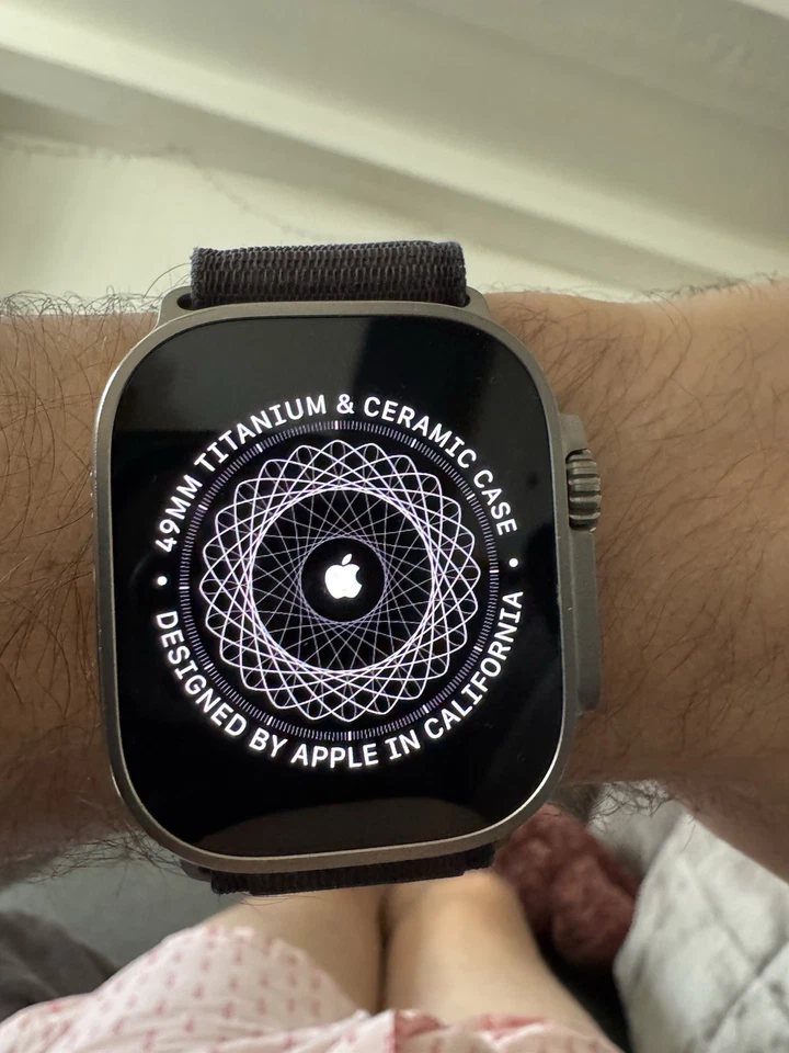 Apple Watch Ultra 2 49mm Titanium Ceramic LTE - Image 2 of 4