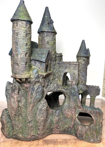 Mittelalterliche Burg Aquarium Ornament groß 15" x 13,5" x 8" - Bild 1 von 6