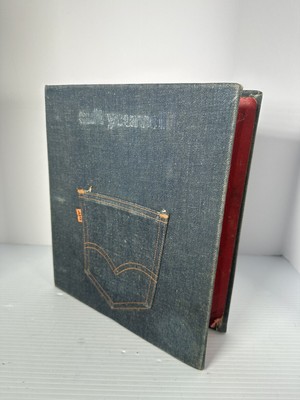 Vintage Levi's Blue Denim Hard Cover 3 Ring Binder Notebook Clad