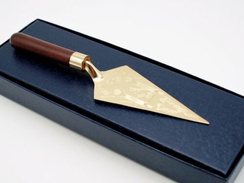 Freemasons Golden Trowel with Masonic Square & Compasses and Symbols Engravable - Picture 3 of 5