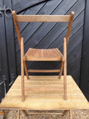 Antique / Vintage Wooden Folding Chair / Childs Folding Wooden Chair/ Teddy size - Picture 17 of 24