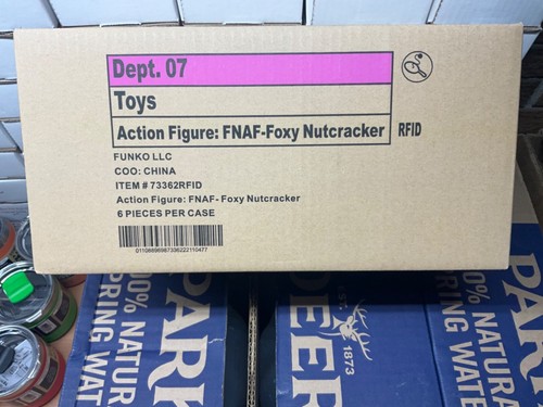 Figura de acción Funko Five Nights at Freddy's Christmas X6 Cascanueces Foxy sellada - Imagen 6 de 8
