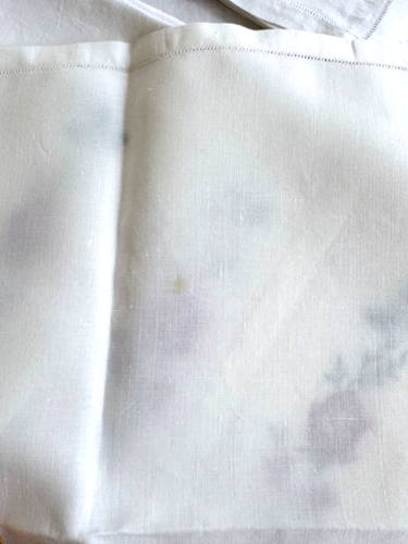 Vintage Linen Tablecloth with Red Rose Trellis Embroidery & 10 Napkins A503 - Picture 11 of 14