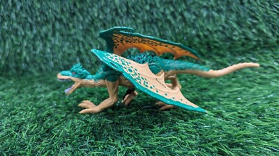 Kid Galaxy Poseable Dragon Action Figure Green Fantasy 8 inches Long KG21077S 