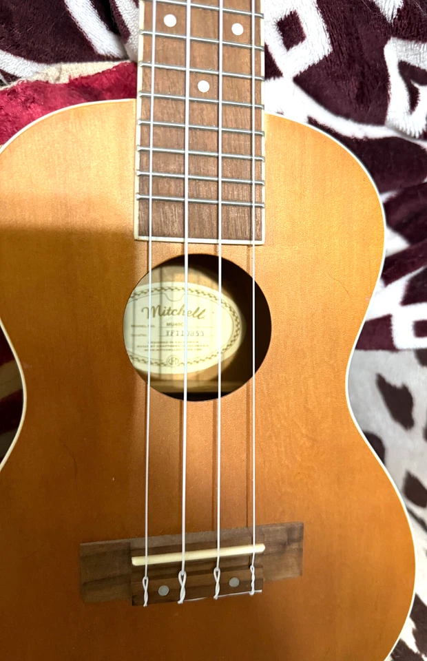 Mitchell MU40C Concert Ukulele Natural Excellent Condition - Image 2 of 4