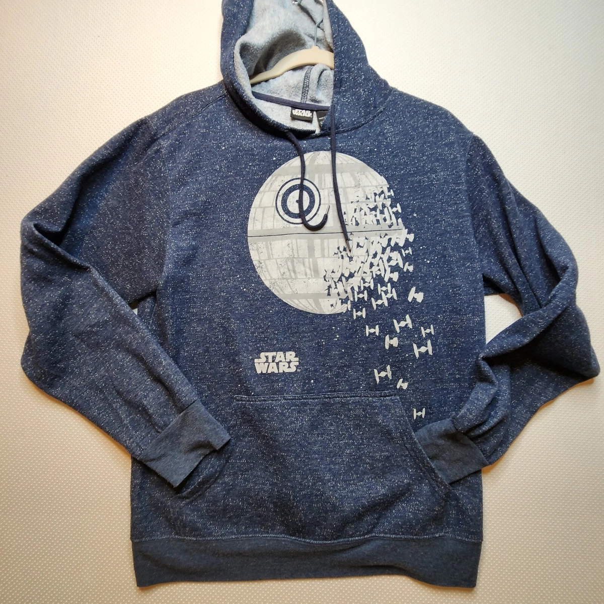 Sweatshirt with store star on front