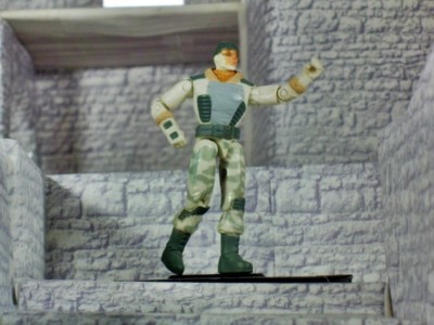 Gi Joe Action Figure 3.75 in 3 3/4 in Frost Bite V9 Mobile Strike Force