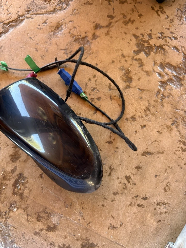 ALFA ROMEO STELVIO 2017-2019 TECHO SUPERIOR RADIO AM FM ANTENA ALETA DE TIBURÓN OEM Foto 4 de 4