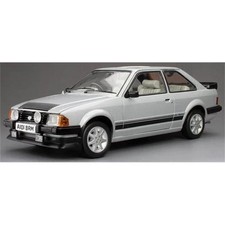 NUOVA SUNSTAR Scala 1:18 - 1984 Ford Escort Mk2 RS1600i, Stratos Argento - RHD
