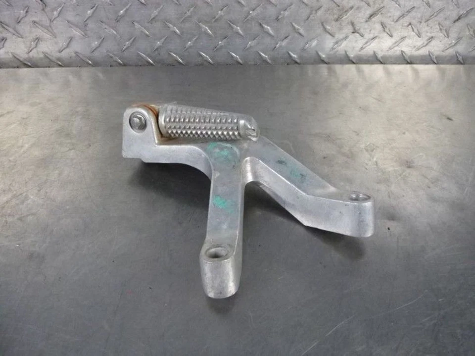 Clavija de pie de pasajero trasera derecha Yamaha FZR 1000 K Foto 3 de 4