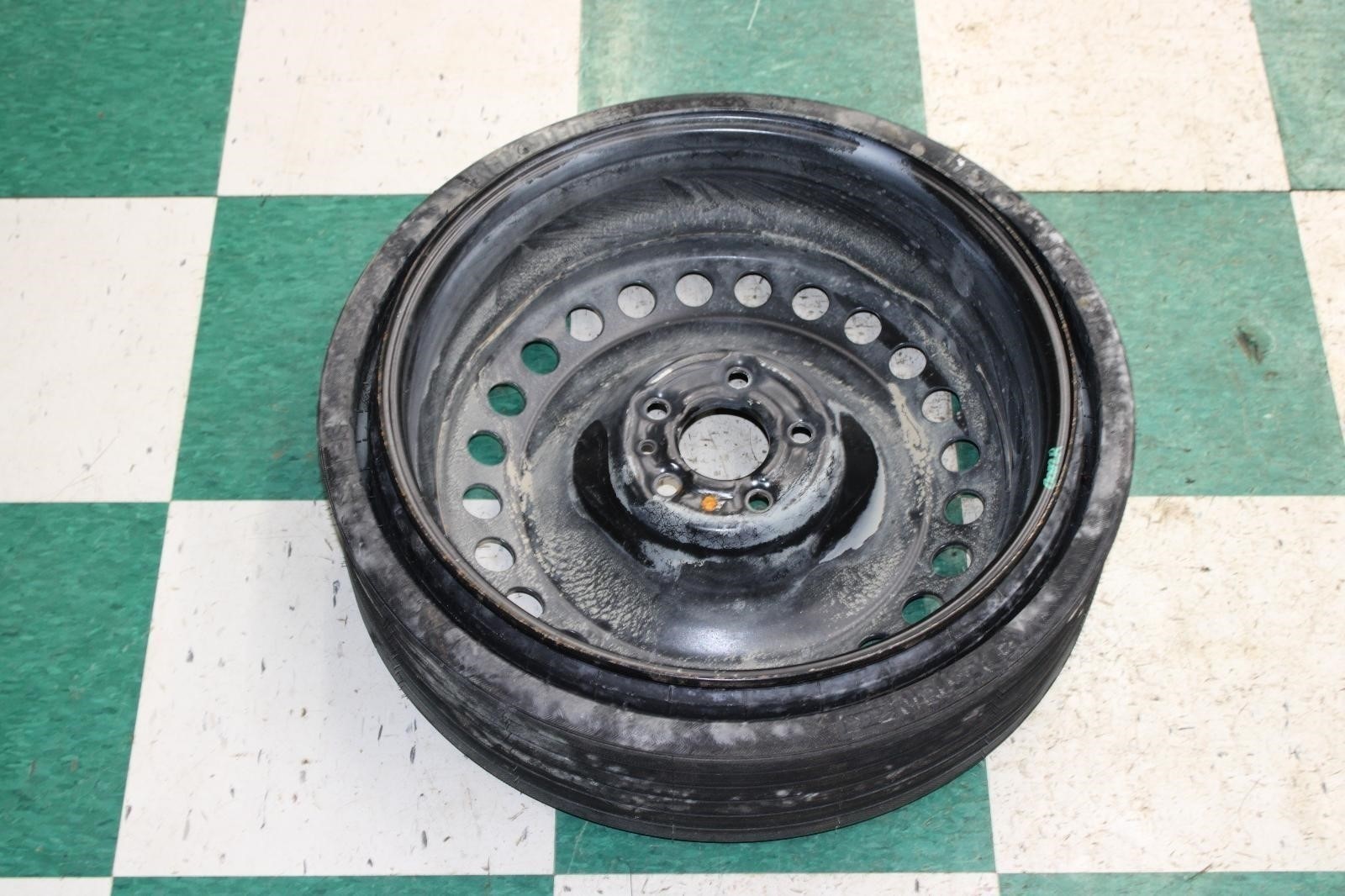 Maserati Ghibli 2017-2022 Spare tire