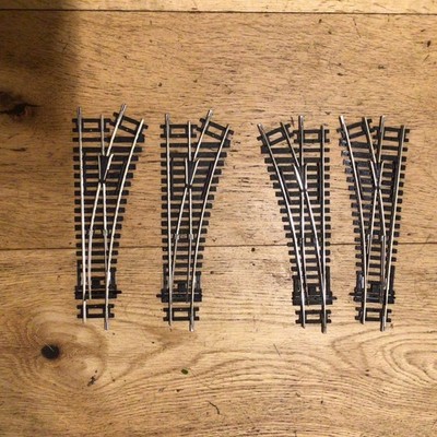 Restposten 4 gebrauchte Hornby Neusilber Weichen links/rechts R8072/R8073