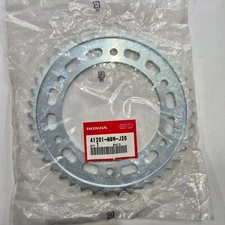 HONDA #41201-MBW-J20/41201-MEE-A00 DRIVEN SPROCKET,CBR600FI/01-03,CBR600RR/03-04