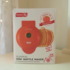 Dash Pumpkin Mini Waffle Maker non stick 4" cooking surface Black - NEW!