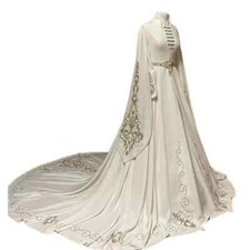 Muslim Caucasus Wedding Dresses Long Sleeves High Neck Traditional Bridal Gowns