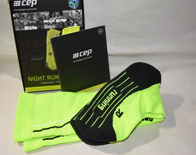 NIB cep progressive+ compression night run socks Size IV neon green Women