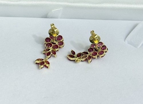 14k Solid Yellow Gold Flower Dangle Stud Earrings, Natural Ruby 3.68 Grams - Picture 3 of 6