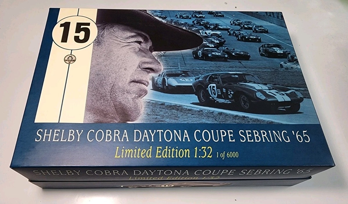 Revell Monogram Shelby Cobra Daytona Coupe Sebring '65 1/32 Slot