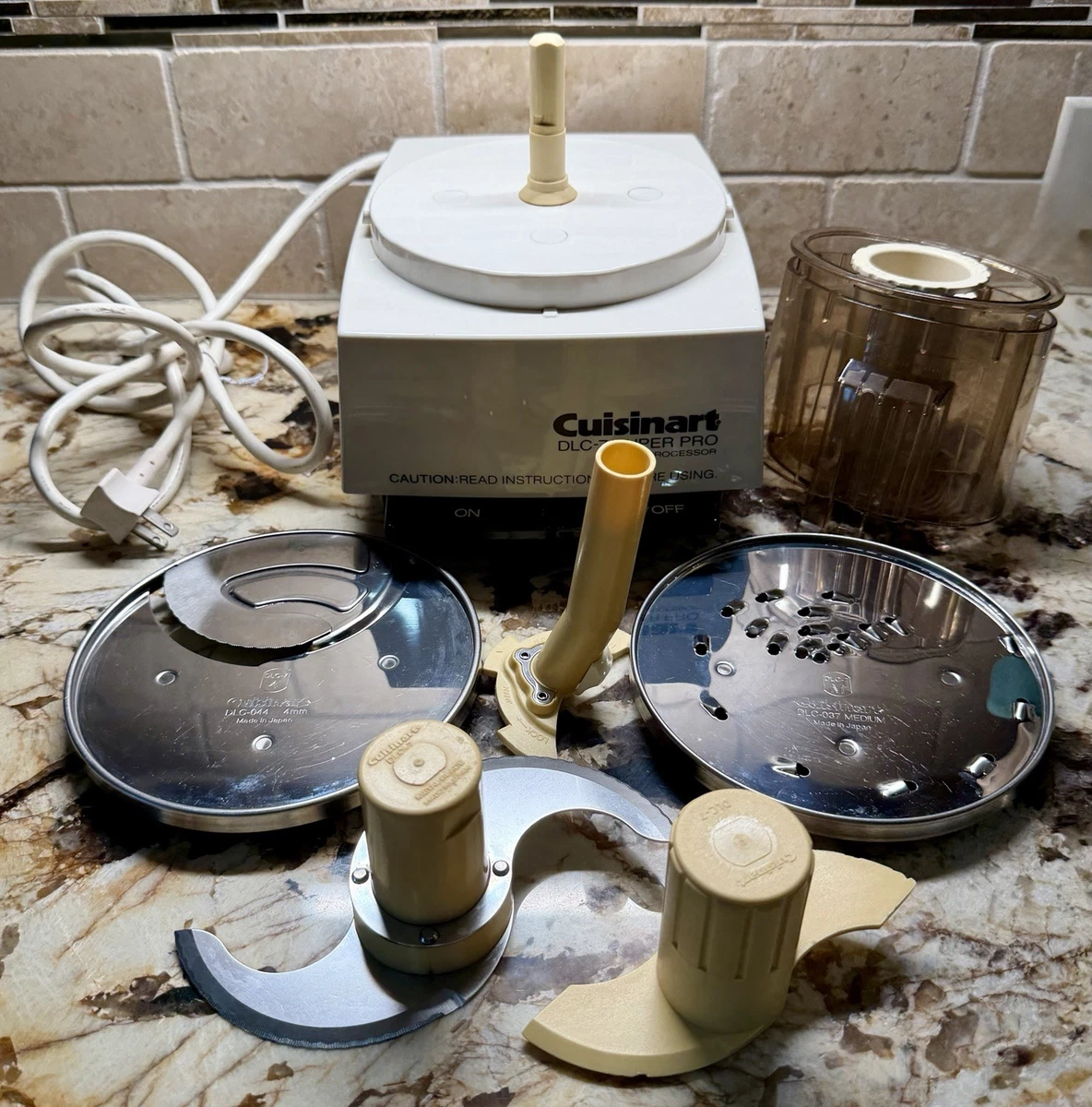 Cuisinart DLC7 super pro 付属品多数 Cuisinart DLC-7 Food Processor Parts U-PICK Funnel Disc Stem