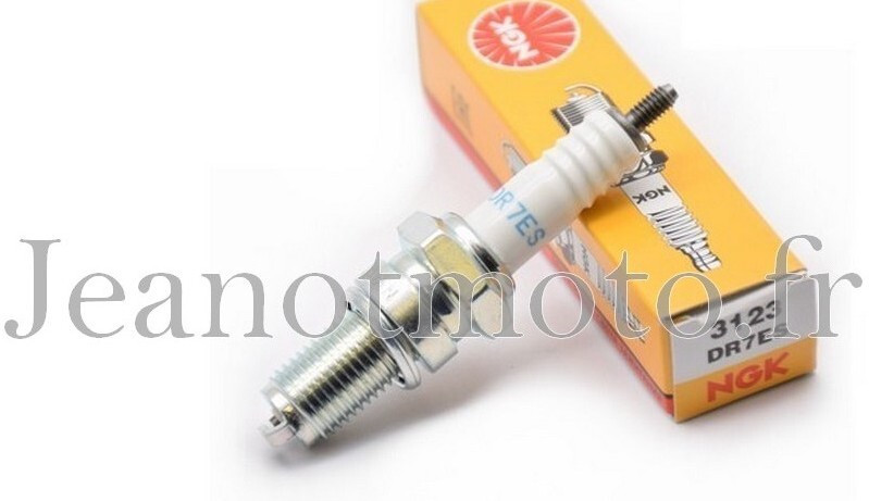 Spark Plug Ngk DR7ES Honda 500 CB Oven 1971-1978 K0 K1 K2 K3