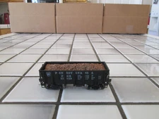 roundhouse PENNSYLVANIA ore car with load HO scale
