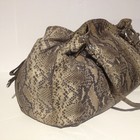 Foto 6 di 21