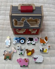 Melissa & Doug Wooden Take-Along Sorting Barn Toy with Flip-Up Roof and Handle