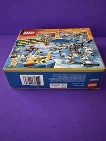 LEGO CHIMA NO. 70229 LION TRIBE PACK *UNOPENED*